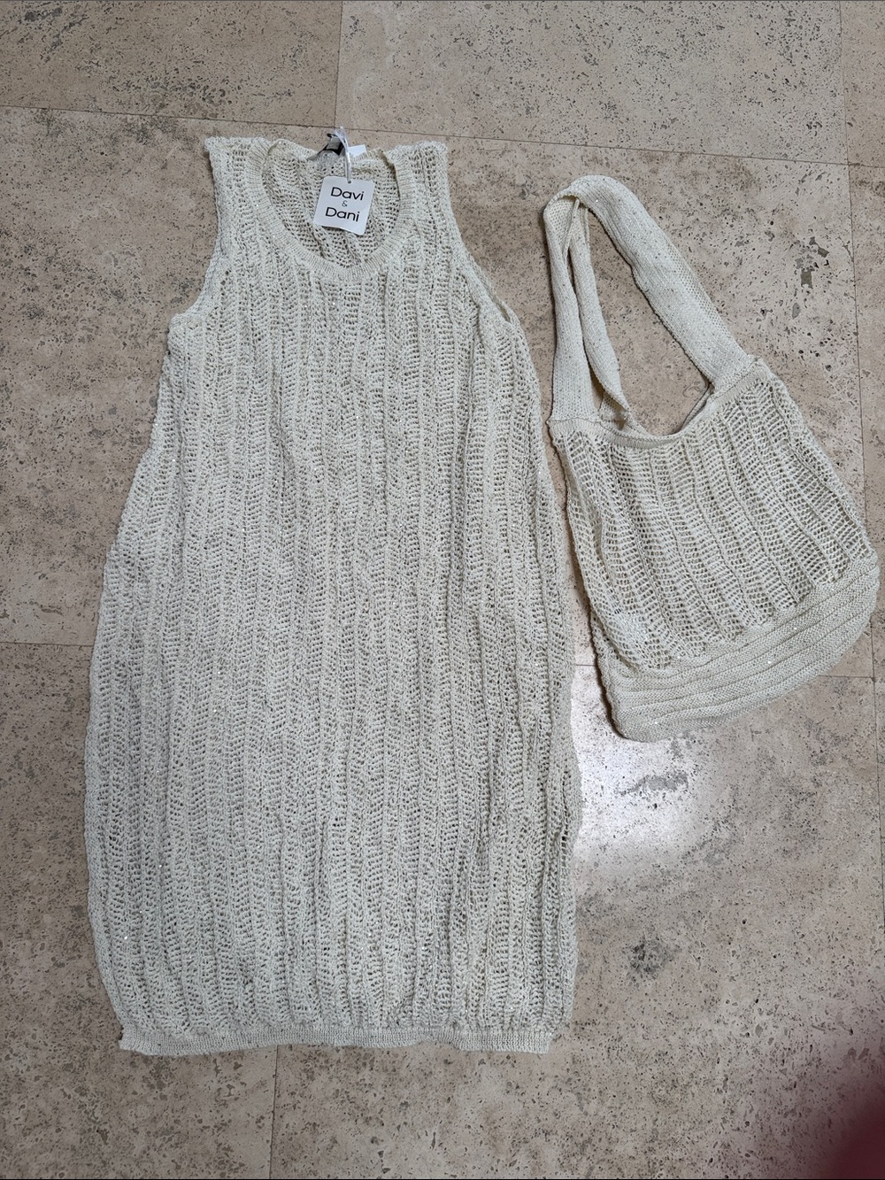 DAVI & DANI Cream Knit Crochet Tank coverup with Matching Tote